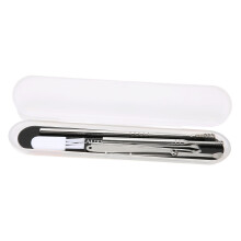 Kit portatile da 7 pezzi in acciaio inossidabile per una pulizia delle orecchie confortevole.