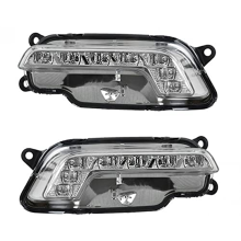 LED-es nappali menetfény W212 09-13-hoz, bal + jobb