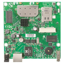 Reititin - RouterBoard - 912UAG-5HPnD - Atheros 600Mhz - 64MB RAM - 802.11a/n