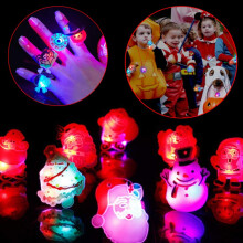 50 pezzi, colori assortiti, una taglia unica, anelli LED di Natale
