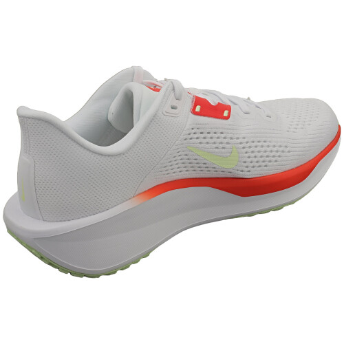Nike (41) Nike Quest 6 Damen Sneaker Wei? Rot 1