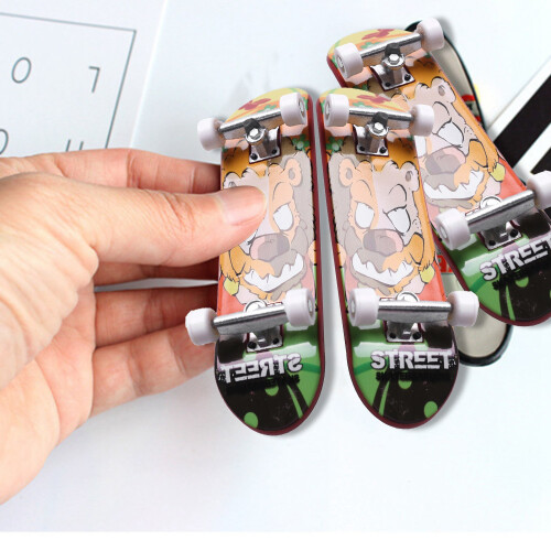 4 Pcs Professional Mini Fingerboards/ Finger Skateboard, Matte (Random Patterns and Colors) 2