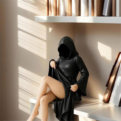 Mysterious Gothic Statue Black Robe Figure Sculpture 10cm 2