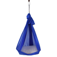 Yoga-Hängematte langlebig elastisch 25KN Aerial Yoga Hängematte mit Gänseblümchenketten O-Ring zur Körperstraffung Aerial Yoga Royalblau