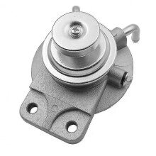 Fuel Lift Pump Filter Head Mb129677 for Mitsubishi Pajero Shogun L200