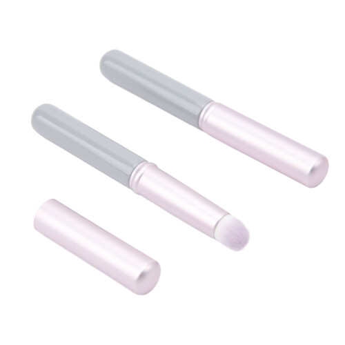 2pcs Lip Brush with Lid Professional Portable 1
