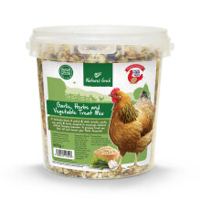 (600g) Natures Grub Poultry Garlic, Herbs & Vegetable Treat Mix 600g