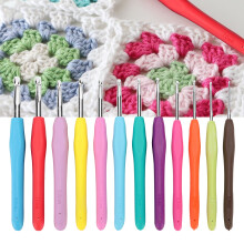 12 pièces de crochets - aluminium couleur TPR 2,0-8,0 mm