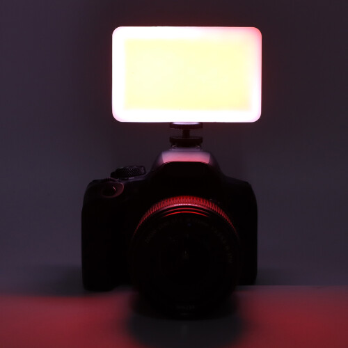 ST120 Mini 120 LED Luce di riempimento 3000mAh Nera 2