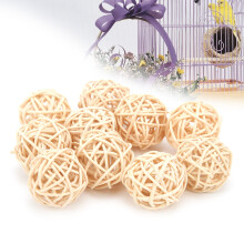 Sepak Takraw-Spielzeug Natürliche Farbe Rattan Sicher und Harmlos Spielzeug zum Kauen für Papagei Kleintier 3CM