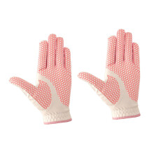 Breathable Golf Gloves Pair with Non-Slip Grip and Adjustable Wrist for Enhanced Flexibility and Comfort in Golfing