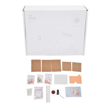 Wooden Dollhouse Kit Miniature Handicraft Doll