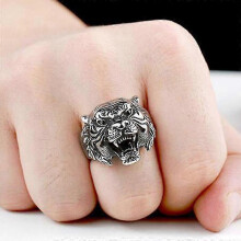 Fashion Hip Hop Rock Domineering Tiger Head Rings Jewelry Men Birthday Gifts TW