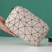 (Apricot) Diamond Pattern Portable Travel Zipper Toiletry Bag PU Leather Cosmetic Storage Bag