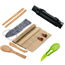 1Set von Sushi Maker Set Mold Roller Kit Gemüse Fleisch Rolling Bambus Matte DIY Küche Werkzeug Zubehör