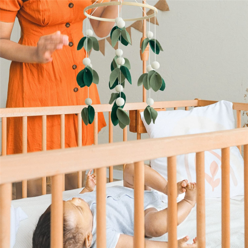 Perline in feltro per culla e per cameretta dei bambini, decorazione da appendere 2