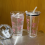 Bicchiere di plastica rosa da 450 ml trasparente con cannuccia e coperchio per bevande al latte e caffè, per casa, viaggi e bevande 4