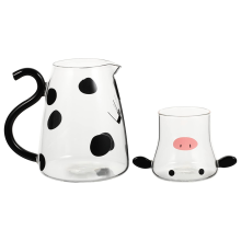 Glas-Kaltwasserkessel mit Griff, schöne Cartoon-Kuh-Tasse, blühende Teekanne, Milch, Eisgetränkeflasche, Küchenhelfer