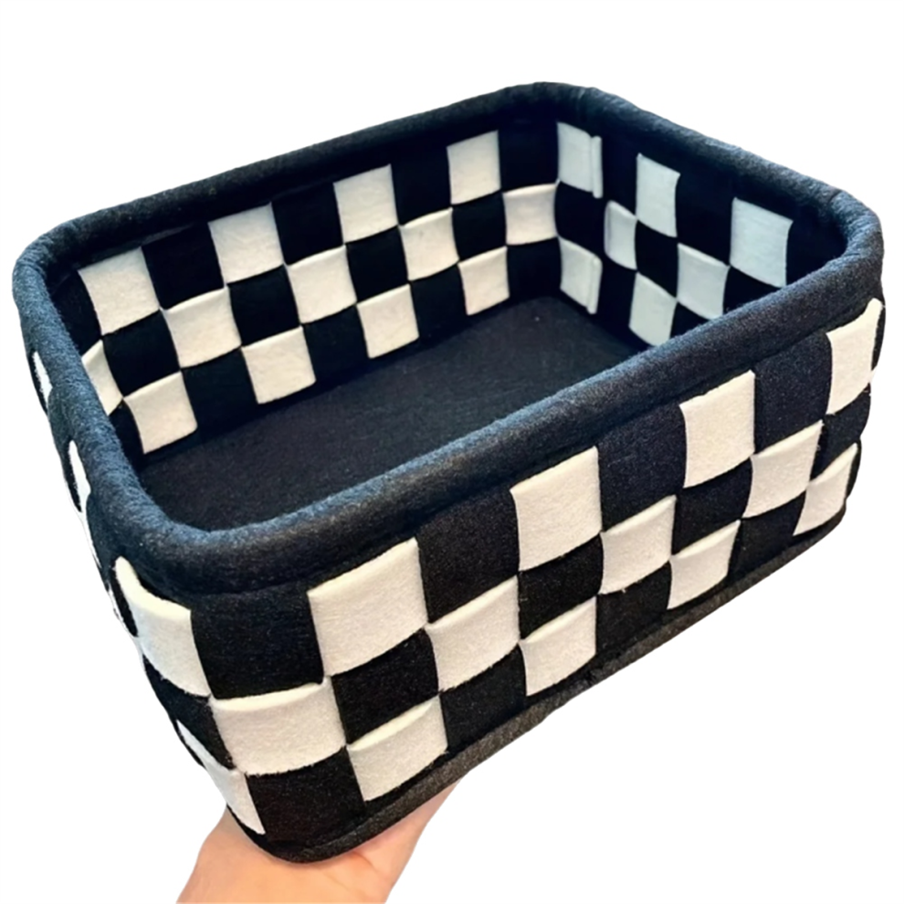 Saudism And Checkered Storage Basket Desktop Cosmetics Organizer Snack Toy Home Decor Black/White