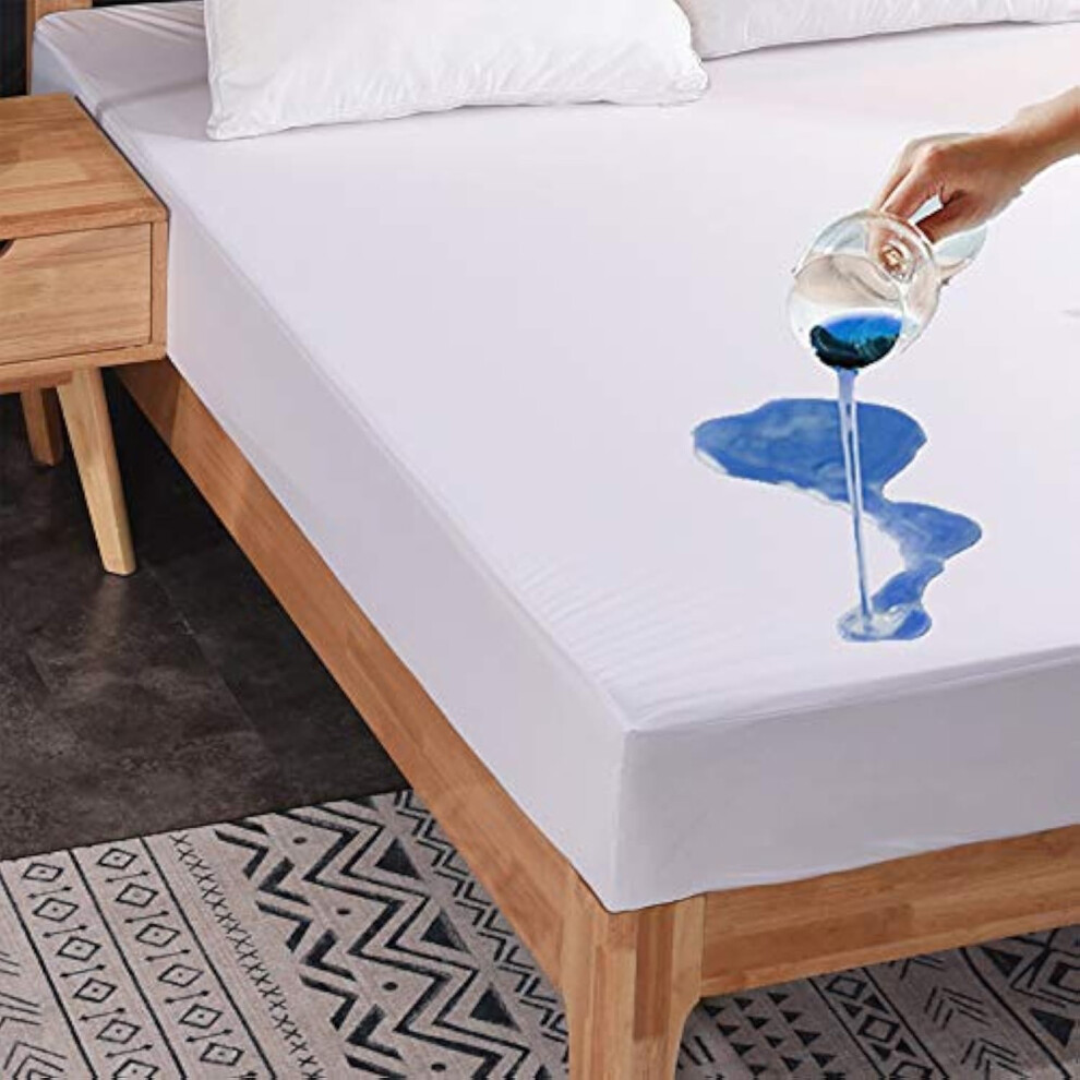 Esfoto King Size Waterproof Mattress Protector Washable Mattress Bed Cover Soft Noiseless Breathable & Vinyl Free Bed Cover Fitted 30Cm Deep (King Size
