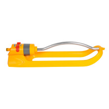 HOZELOCK - Rectangular Oscillating Sprinkler Plus 200 m? : Medium-area Tractor-mounted Spray Sprinkler, Ideal for Lawn and Established Plant,