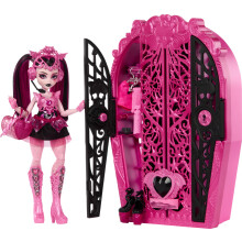 Monster High Skulltimate Secrets Doll and Accessories Set, Monster Mysteries Draculaura with Dress-Up Closet and 19+ Surprises including Doll Clothes,