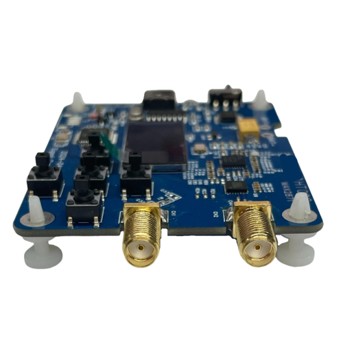 HT008 MAX2871 Signaalbron 23,5-6000MHz Module Vermogensregeling 1