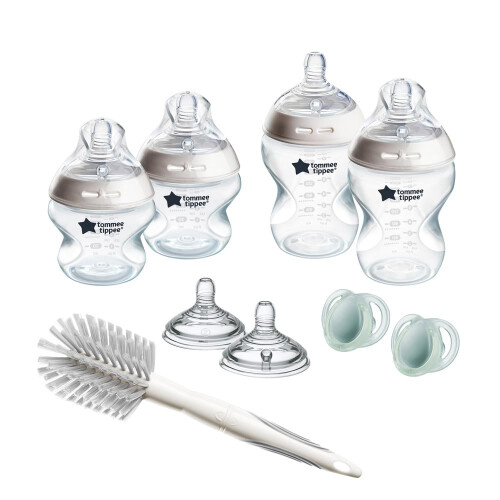 Tommee Tippee Tommee Tippee Natural Start Newborn Starter Set, 150ml and 2
