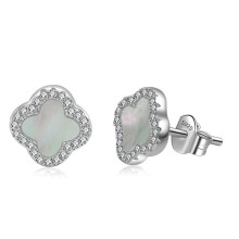 (PED414Platinum color (white mother-of-pearl) with silver ear plugs, 925 silver) Light luxury stud earrings, a niche design for women: white mother-of-pearl and black agate earrings for women