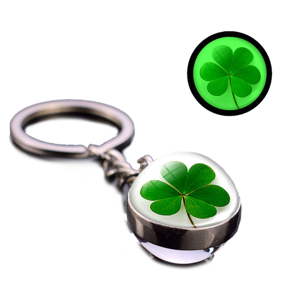 A Keychain Luminescent Four Leaf Glass 7755310080039