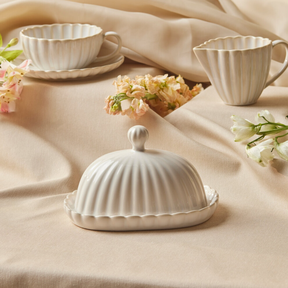 Karaca New Daisy Stoneware Butter Dish, 18,5cm, White-image-OPC-PJVSVXV-NEW