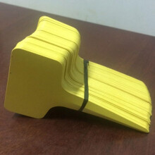 Waterproof Plant Labels, 100 T-Labels, Durable PVC, Ideal for Indoor Outdoor Gardening, Yellow Color