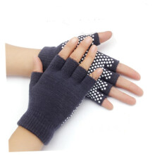 Knitted Gloves Fingerless Cotton Yoga Gloves Non-Slip Half Finger Design Size M Dark Gray