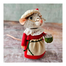 Christmas Needle Felted Mouse Ornament, Handmade Wool Felt Mice Figurine for Holiday Decor, Cute Festival Decoration (C#01)