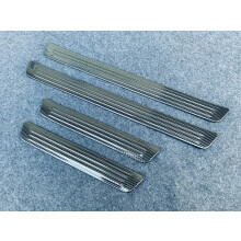 Karbonfiber 4pcs rustfritt bil ytre dør Sill Scuff Plate Cover Trim kompatibel for Toyota Prius 2024-2025-2026