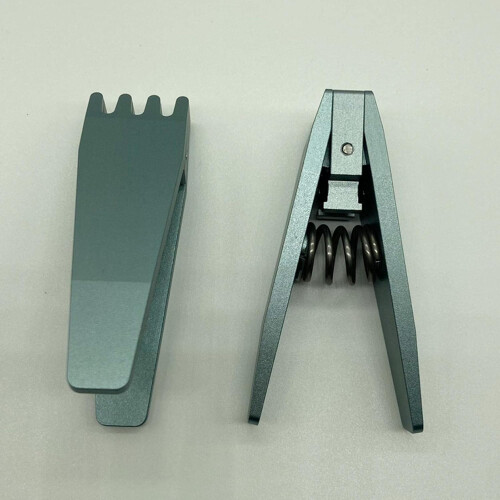 Compact Tennis Racket Stringing Tool with Lightweight Aluminum Clamp for Easy Stringing and Precision Tension Control 1