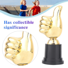 10 stücke Daumen Trophäe Kunststoff Gold Trophäen Mini Victory Trophäen