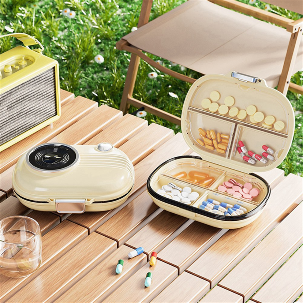 2pcs Portable Weekly Pill Organizer Box 8x8x3.5cm