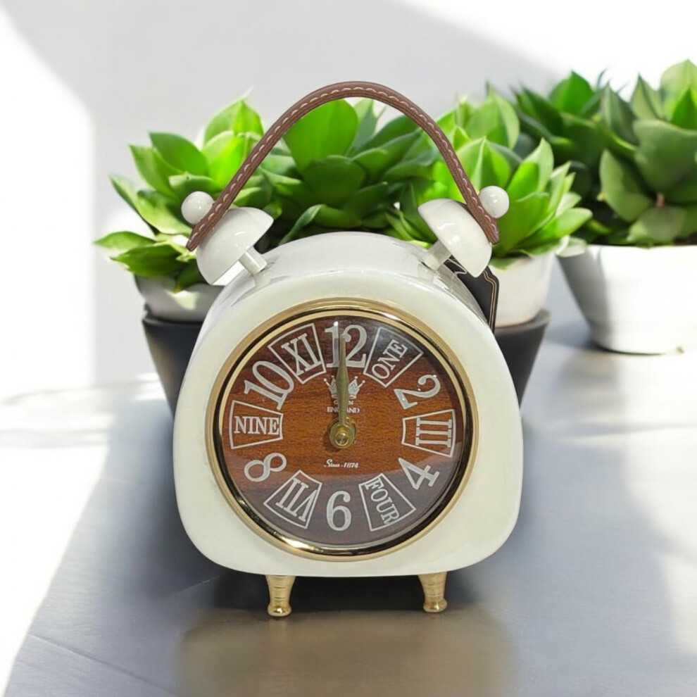 TABLE CLOCK-image-OPC-PJYNYQV-NEW
