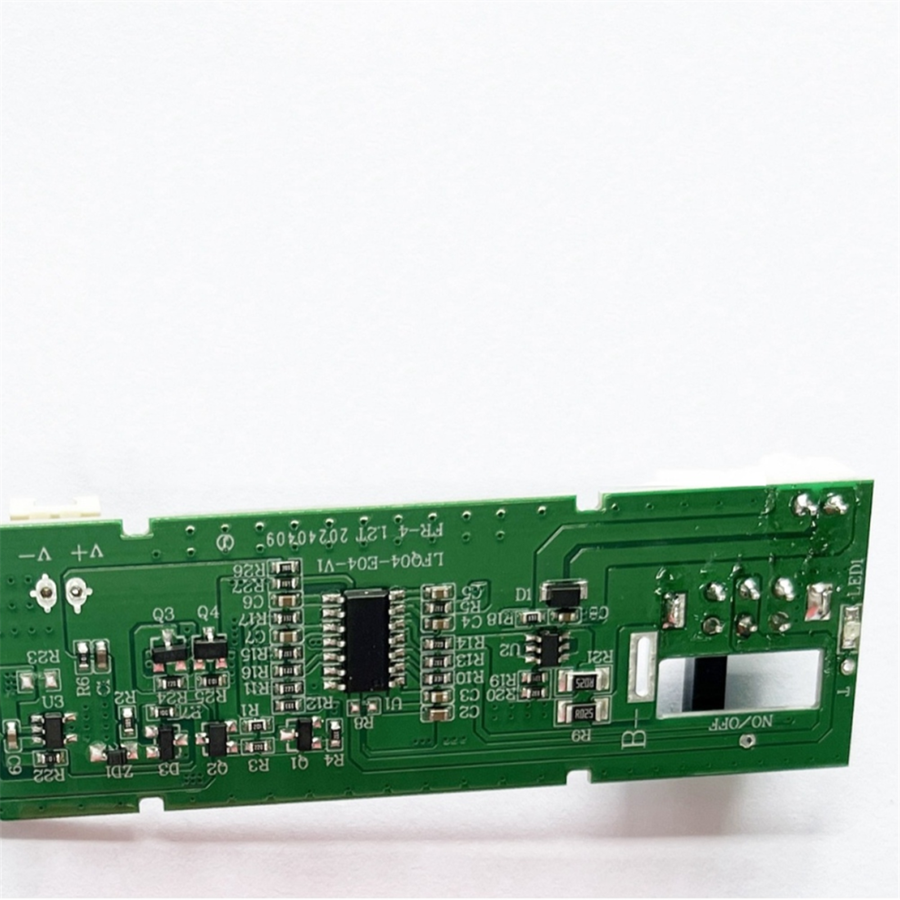 Lot Pour Système De Contrôle D'accès – Carte Mère Continental Access Turbo Superterm CICP1800T, Occasion Avec Alim Et Boîtier