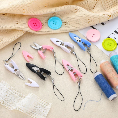 Conjunto de 12 mini chaveiros com tesoura pequena e capa compacta 1
