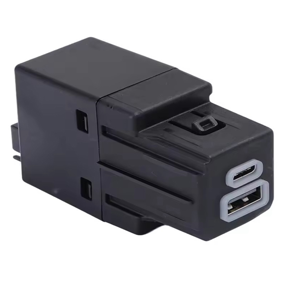 68381663Aa Aux Audio Interface For Lhd 4851337067633