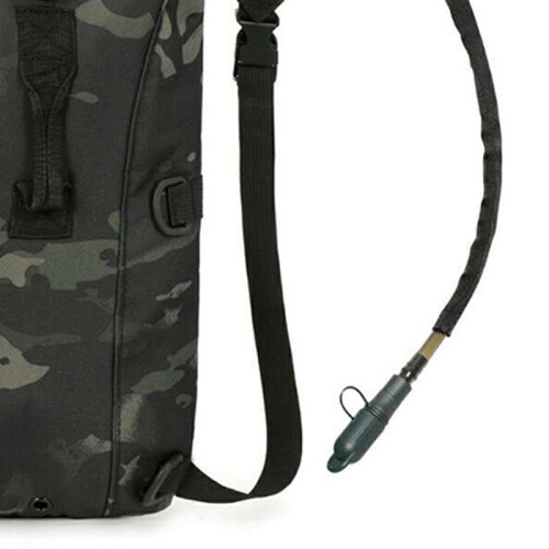 Waterproof Oxford Hydration Pack 2L Bladder Adjustable Backpack for Cycling Black Camouflage 2