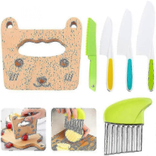 Wood Kids Kitchen Knife Set with Vegetable Crinkle Cutter - ZP