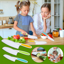 3-Piece Kids Kitchen Baking Knife Set, Safe Serrated Edges, Firm Grip, Protects Little Chefs, Perfect for Cutting Food and Vegetables