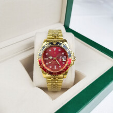 (Four-needle cola ring, five-zhu gold, black and red ring, red face) Coke ring Black basket ring Submariner Water Ghost solid steel band luminous quartz watch