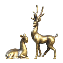 Piccolo ornamento da tavolo in lega di rame a forma di cervo Sika, decorazione artigianale