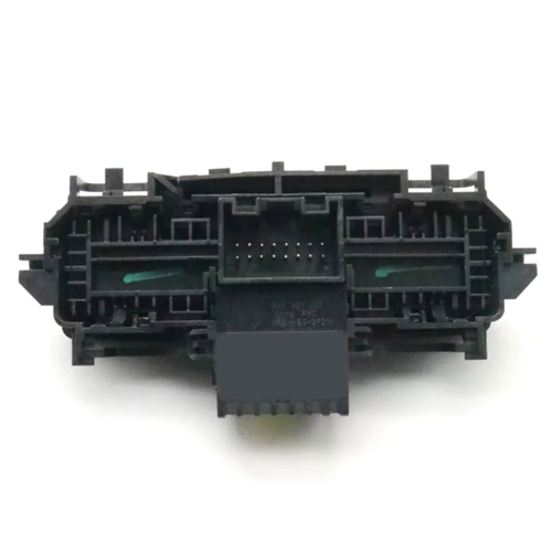 Pre Superb 3 Spínač parkovacej brzdy Elektronický brzdový spínač 2