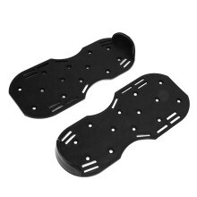 Schwarze Garten-Spike-Schuhe Manuelles Rasen-Häcksler mit Zinklegierungs-Schnallen