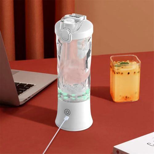 portable blender
small blender 2